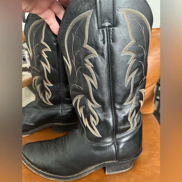 OUT OF STOCK Classic and Vintage JUSTIN “1419” FULL BLACK LEATHER SIZE 10-1/2D - Picture 5 of 7